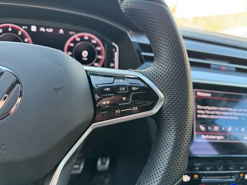 Used 2022 Volkswagen Arteon SEL image 17