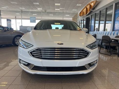 Used 2017 Ford Fusion SE w/ Equipment Group 602A FWD image 13
