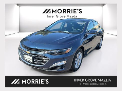 Used 2021 Chevrolet Malibu LT FWD image 1