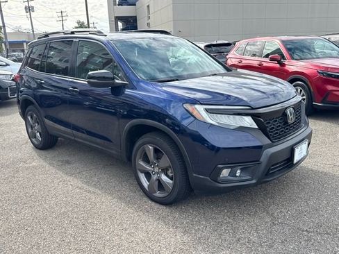 Used 2021 Honda Passport Touring image 2