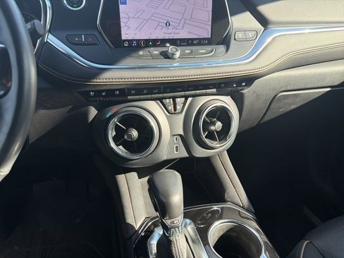 Used 2022 Chevrolet Blazer Premier w/ Enhanced Convenience Package image 15