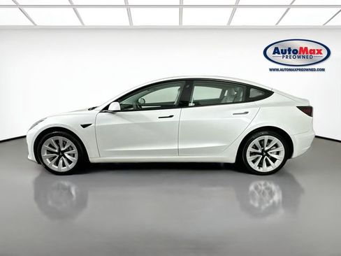Used 2022 Tesla Model 3 Long Range image 9