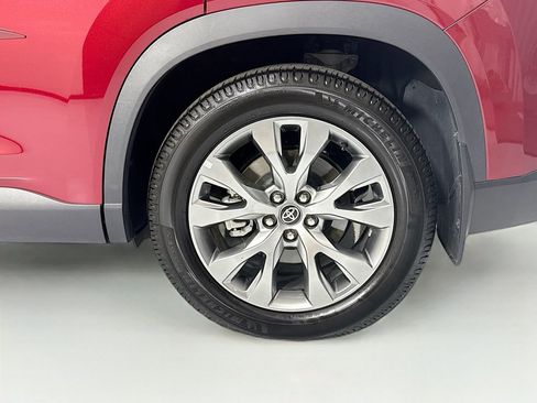 Used 2024 Toyota Grand Highlander FWD image 31