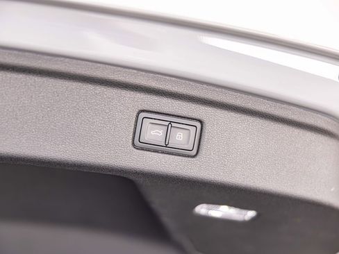 Used 2023 Audi RS 5 Sportback w/ Competition Package image 17