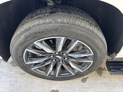 Used 2022 Cadillac Escalade Sport Platinum image 23