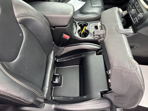 Used 2016 Jeep Cherokee Limited image 17