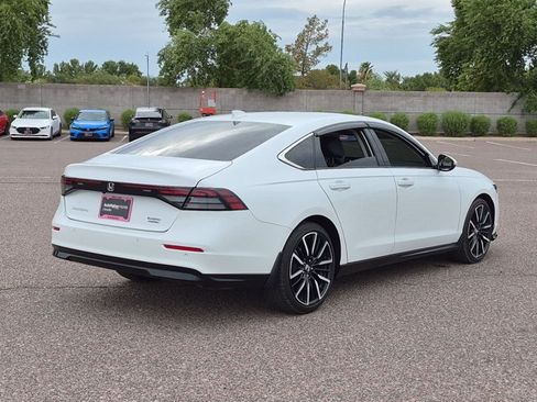 Used 2025 Honda Accord Touring image 5
