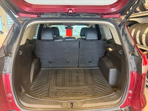 Used 2015 Ford Escape Titanium w/ Equipment Group 301A AWD/4WD image 8