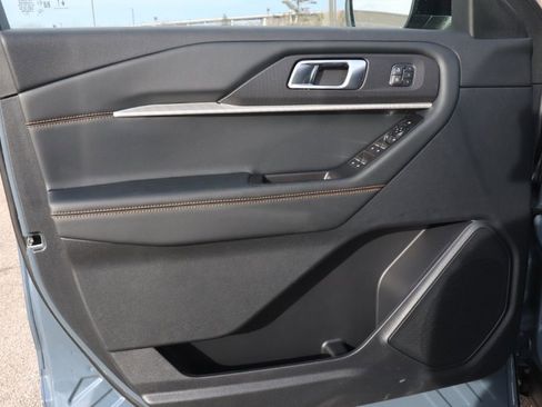 New 2026 Ford Explorer Tremor w/ Tremor Convenience Package image 38