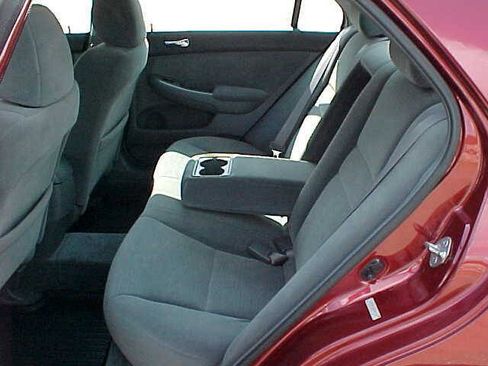 Used 2006 Honda Accord EX image 10