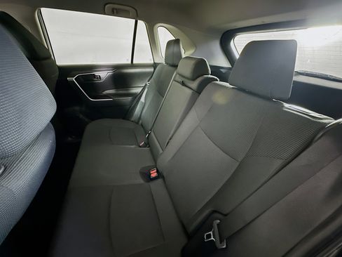 Used 2025 Toyota RAV4 LE AWD/4WD image 25