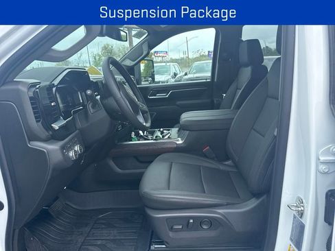 New 2026 GMC Sierra 2500 SLT w/ SLT Premium Package AWD/4WD image 13