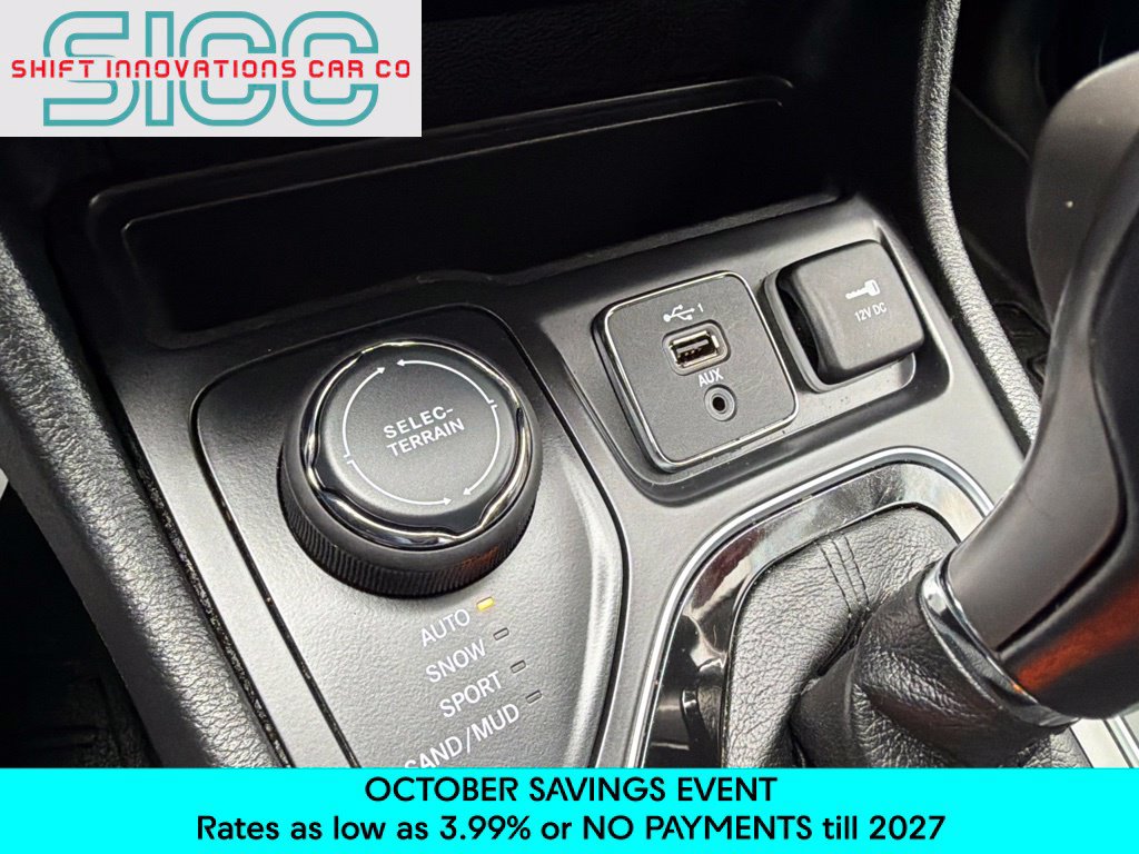 Used 2023 Jeep Cherokee Altitude Lux AWD/4WD image 19