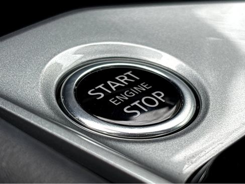 Certified 2025 Nissan Altima 2.5 SV image 7