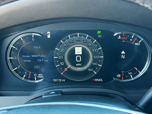 Used 2020 Cadillac Escalade Luxury image 38