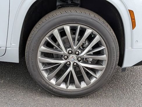 New 2026 Buick Enclave Avenir w/ Super Cruise Package FWD image 11