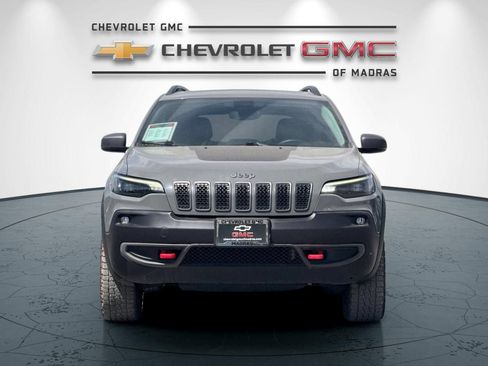 Used 2019 Jeep Cherokee Trailhawk w/ Comfort & Convenience Group AWD/4WD image 8