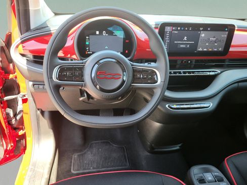 Used 2024 FIAT 500 e (RED) FWD image 27