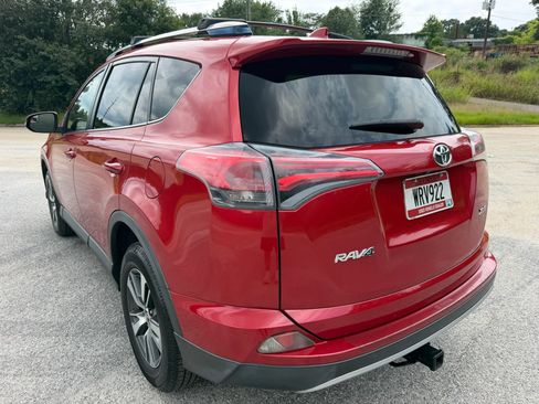 Used 2017 Toyota RAV4 XLE w/ All Weather Liner Package FWD image 3