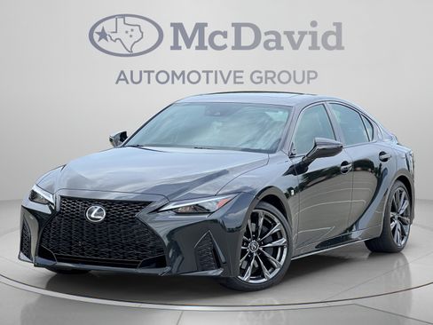 Used 2025 Lexus IS 350 F Sport RWD image 2