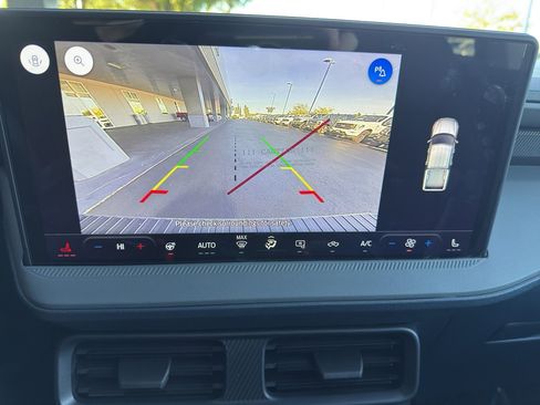 New 2025 Ford Maverick XLT w/ XLT Luxury Package image 30