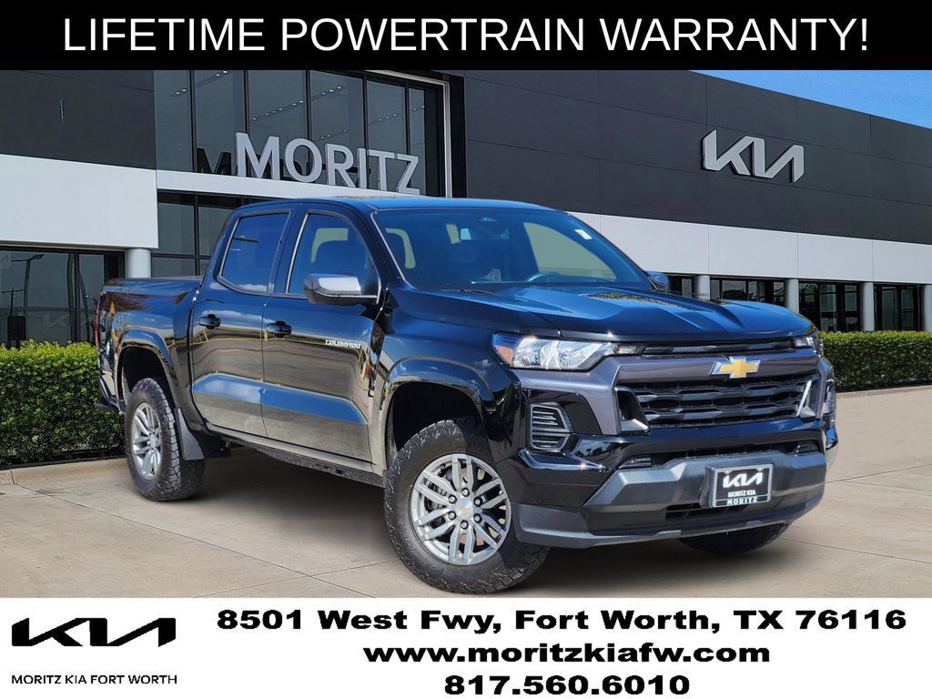 Used 2025 Chevrolet Colorado W/T w/ WT Convenience Package II RWD image 1