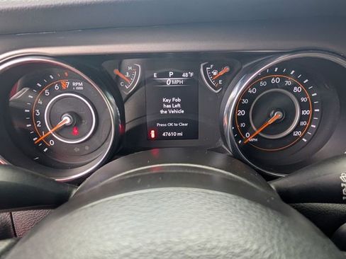 Used 2021 Jeep Wrangler Unlimited Sport AWD/4WD image 19