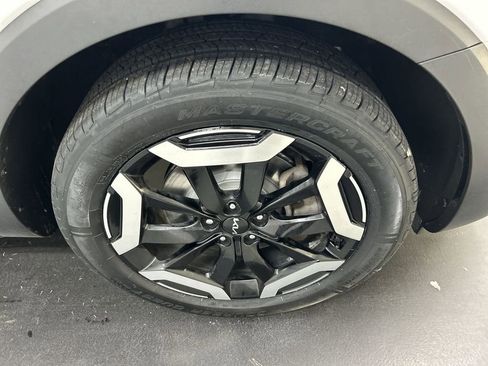 Used 2024 Kia Telluride S w/ S Sunroof Package AWD/4WD image 8
