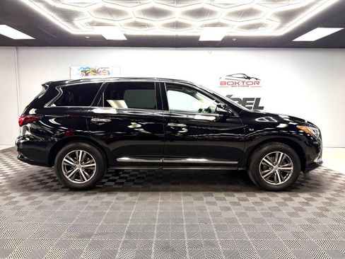 Used 2020 INFINITI QX60 Luxe w/ Essential Package FWD image 17