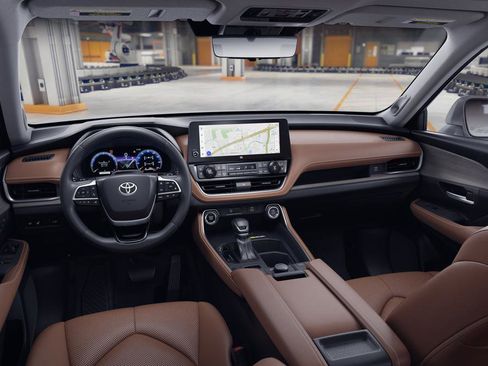 New 2026 Toyota Grand Highlander Platinum image 19