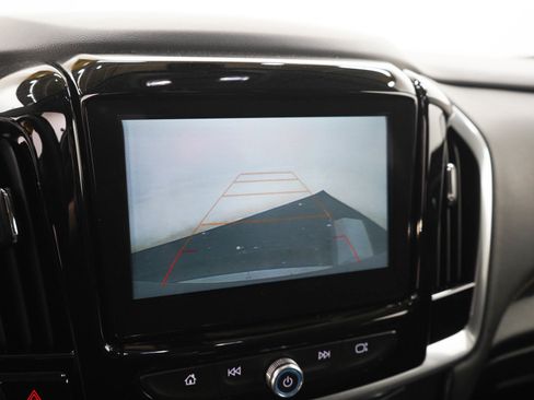 Used 2018 Chevrolet Traverse LT AWD/4WD image 29
