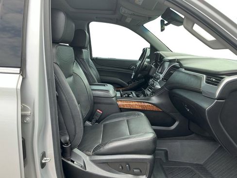 Used 2020 Chevrolet Tahoe Premier AWD/4WD image 22