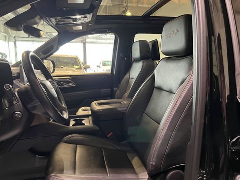Used 2023 Chevrolet Tahoe High Country AWD/4WD image 15