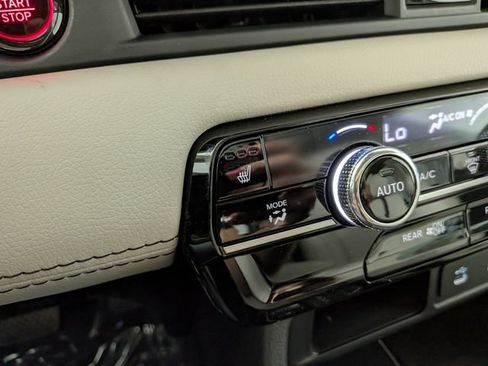 New 2026 Honda Pilot Touring image 8