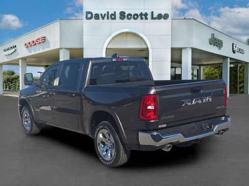 New 2026 RAM 1500 Big Horn AWD/4WD image 8