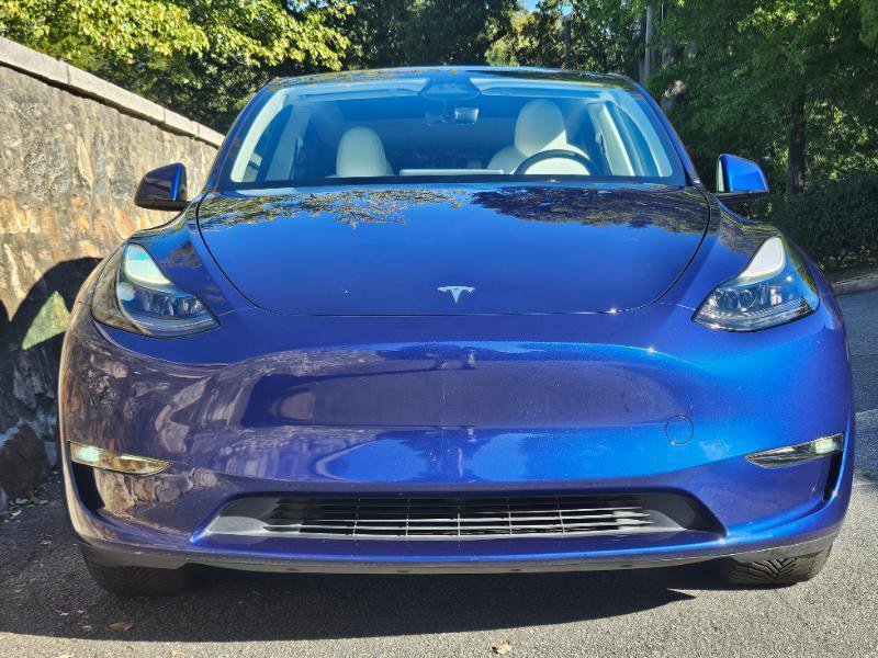Used 2023 Tesla Model Y Long Range AWD/4WD image 6