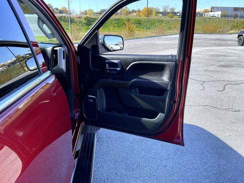 Used 2018 GMC Sierra 1500 Denali w/ Denali Ultimate Package image 16