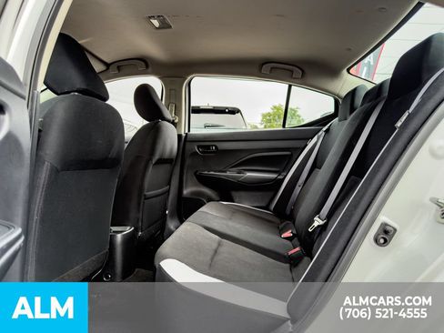 Used 2025 Nissan Versa S FWD image 14