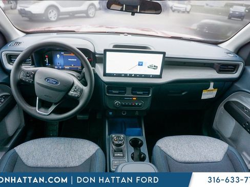 New 2025 Ford Maverick XLT image 4