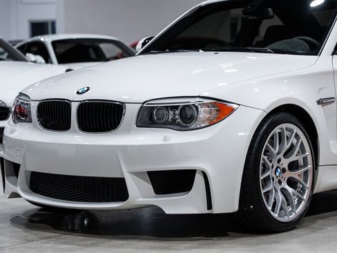 Used 2011 BMW 1 Series M RWD image 61
