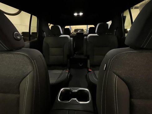 New 2026 Chevrolet Traverse LT w/ LPO, Floor Liner Package AWD/4WD image 22