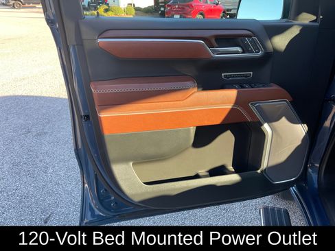 Used 2024 GMC Sierra 1500 Denali Ultimate image 15