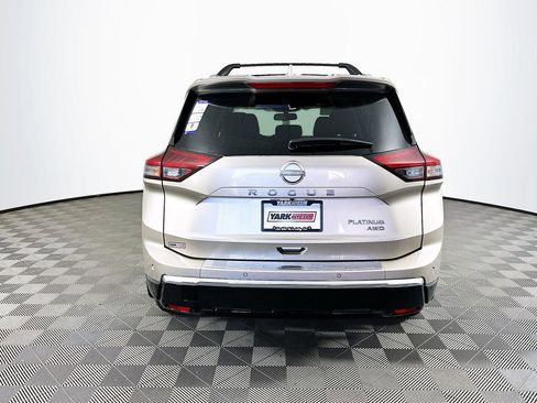New 2026 Nissan Rogue Platinum w/ Platinum Premium Package image 9