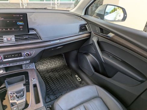 Used 2022 Audi Q5 2.0T Premium image 13