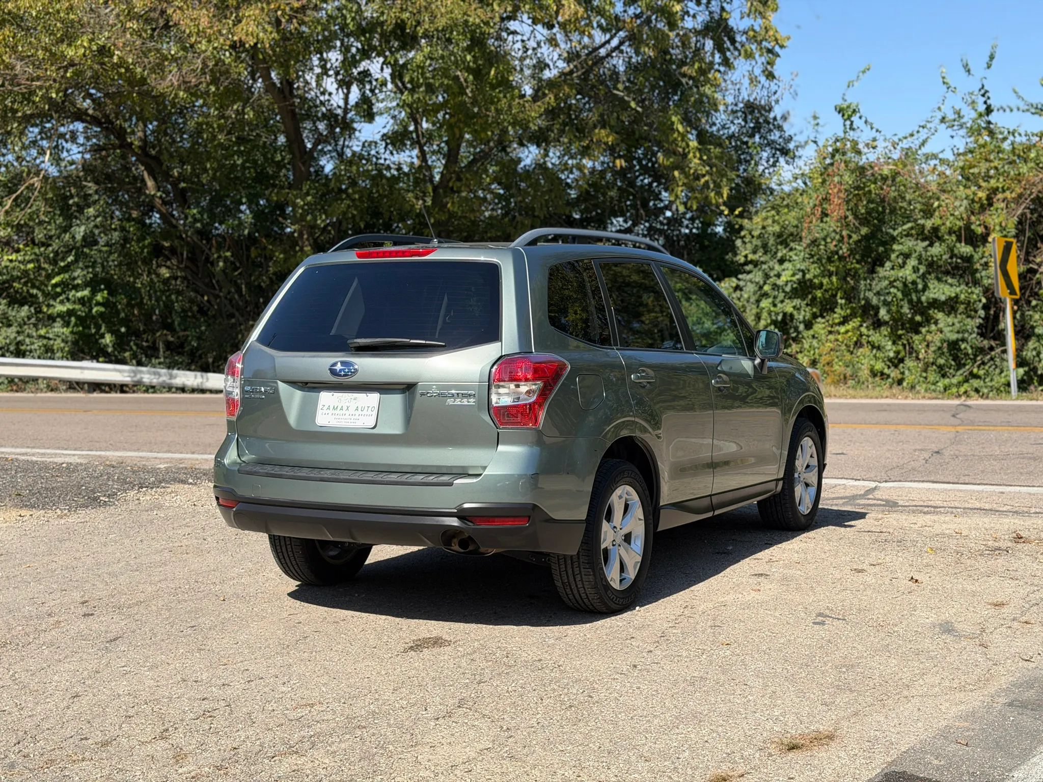 Used 2014 Subaru Forester 2.5i Premium w/ Popular Package #1 AWD/4WD image 11
