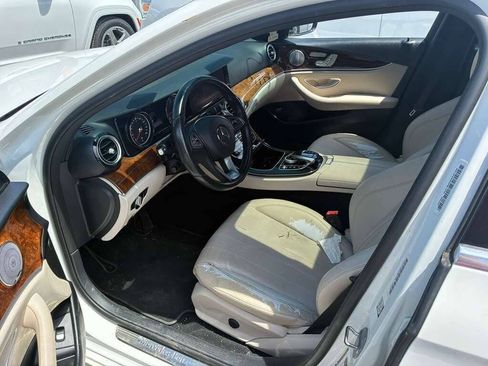 Used 2018 Mercedes-Benz E 300 image 4