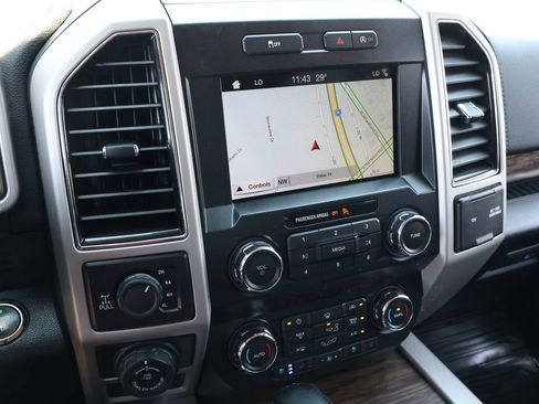 Used 2019 Ford F150 Lariat AWD/4WD image 19