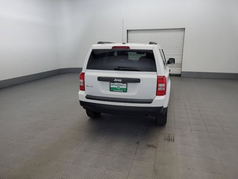 Used 2016 Jeep Patriot Sport AWD/4WD image 7