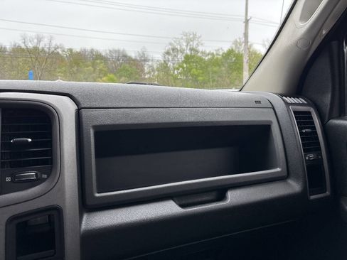 Used 2018 RAM 1500 Express w/ Express Value Package AWD/4WD image 34