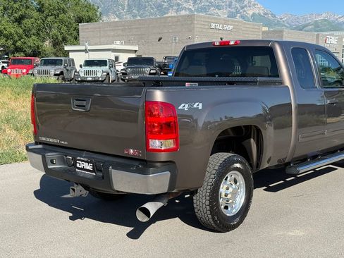 Used 2008 GMC Sierra 2500 SLE AWD/4WD image 10